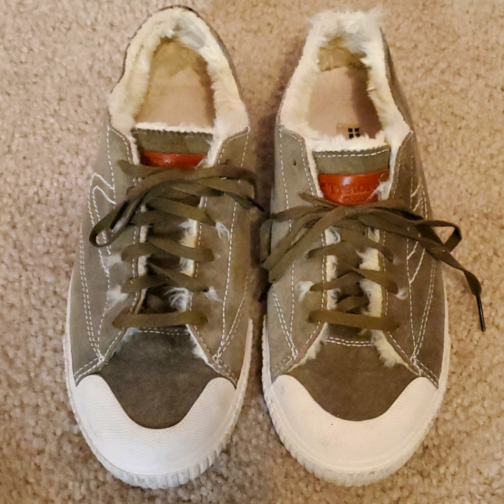 Tretorn Gullwing suede green sneakers sz 9.5
